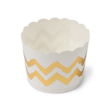 Lot de 25 cakes cup blancs à chevrons or en carton D 6 cm