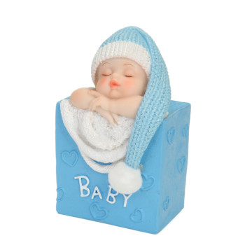 Figurine bébé garçon endormi