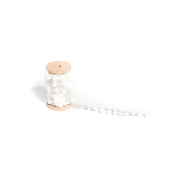 Ruban de pompons blancs 1,5 cm x 2 m