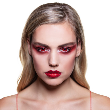 Lentilles rouge diable Halloween 1 semaine