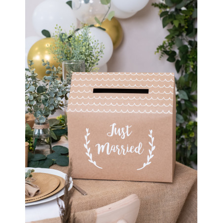 Urne Just married en carton kraft de 30 x 30,5 x 16,5 cm