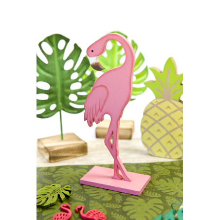 Flamant rose en bois sur socle rose