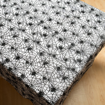 Nappe toile d'araignée noire Halloween 120 x 140 cm